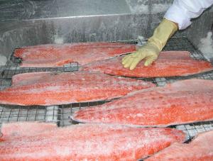 Las industrias de pescado piden más apoyos en los futuros fondos de la UE