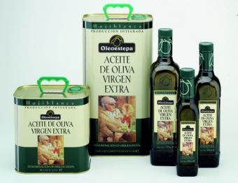 Primer premio en la categoría Frutados verdes medios por un aceite de oliva virgen extra de la variedad Hojiblanca , procedente de la variedad mayoritaria del territorio amparado por la Denominación de Origen Estepa