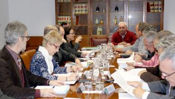 La consejera reunida con representantes del sector pesquero y acuícola andaluz