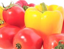 Hortyfruta advierte de la competencia sobre el tomate y el pimiento andaluz
